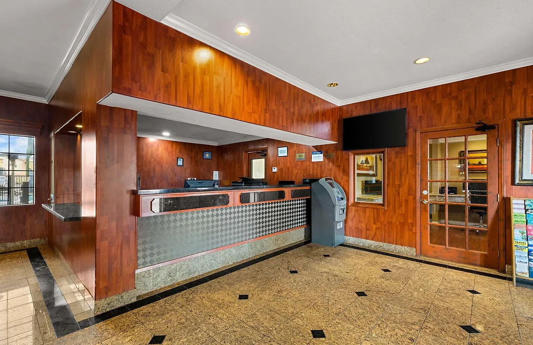Best Western Moreno Hotel & Suites-1
