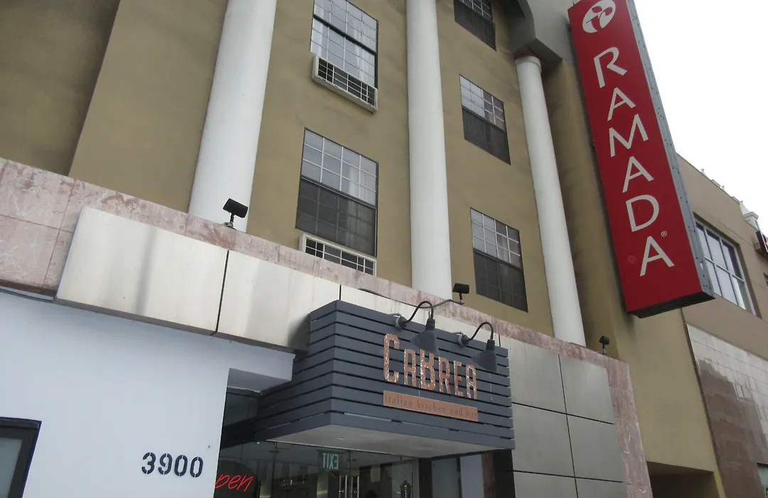 Ramada By Wyndham Los Angeles/Wilshire Center-1