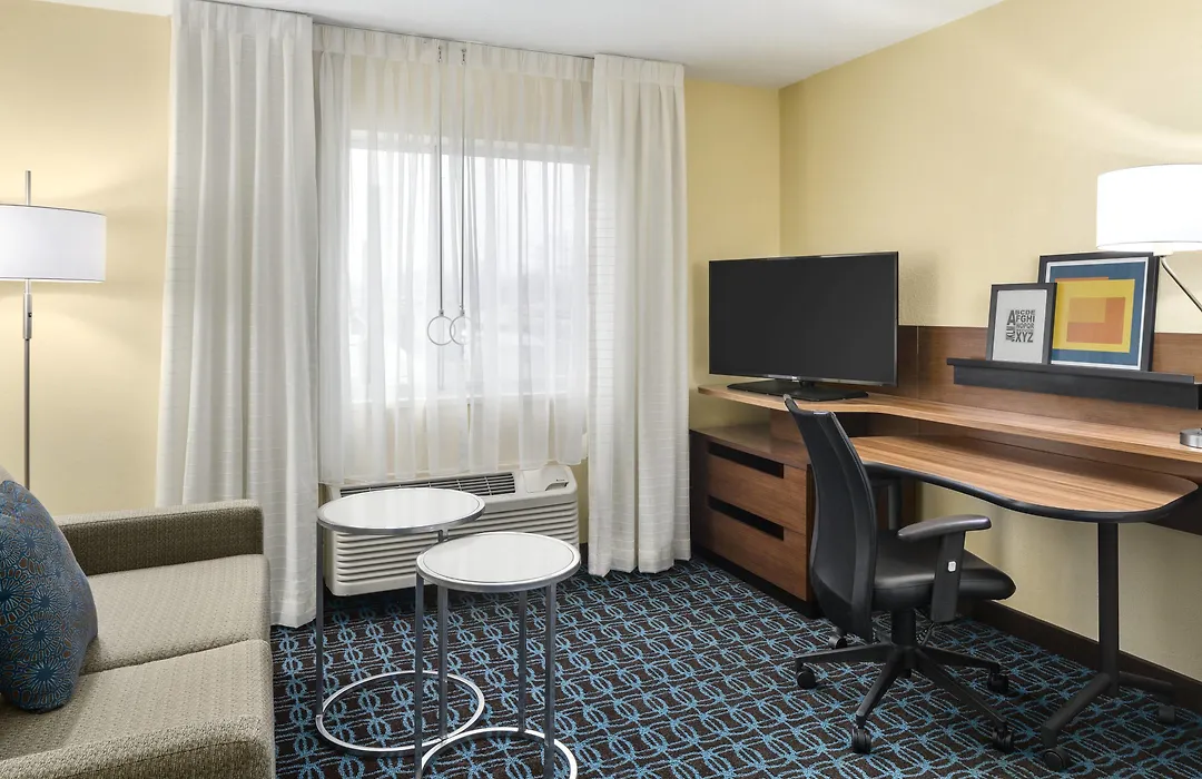 Fairfield Inn & Suites Lima-1