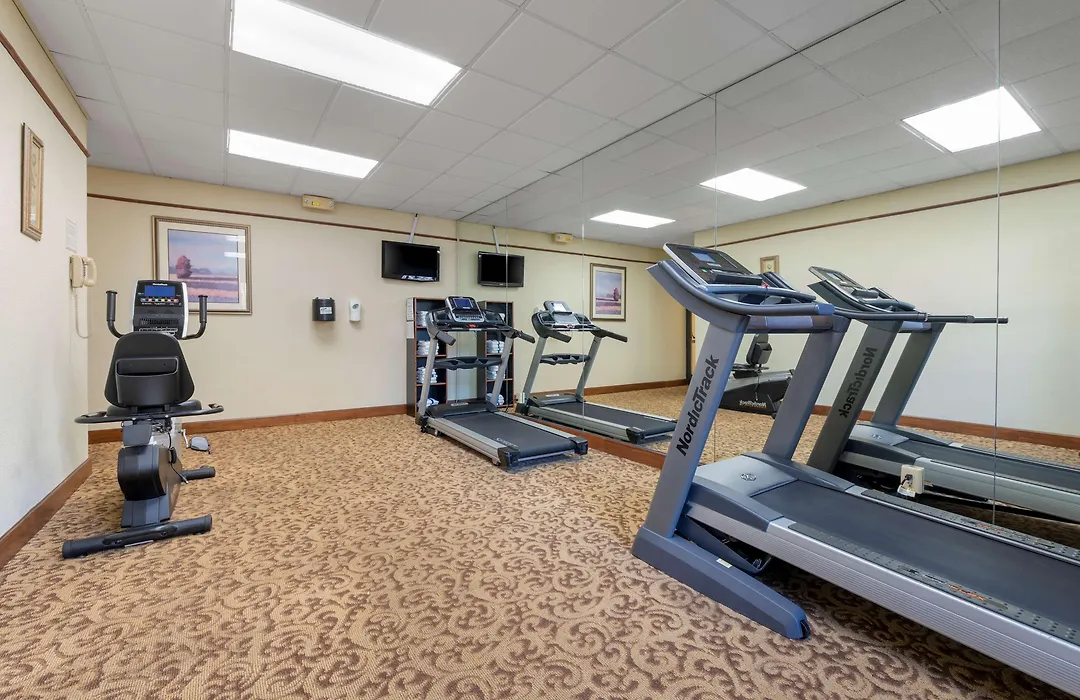 Best Western Louisville East Inn & Suites-1