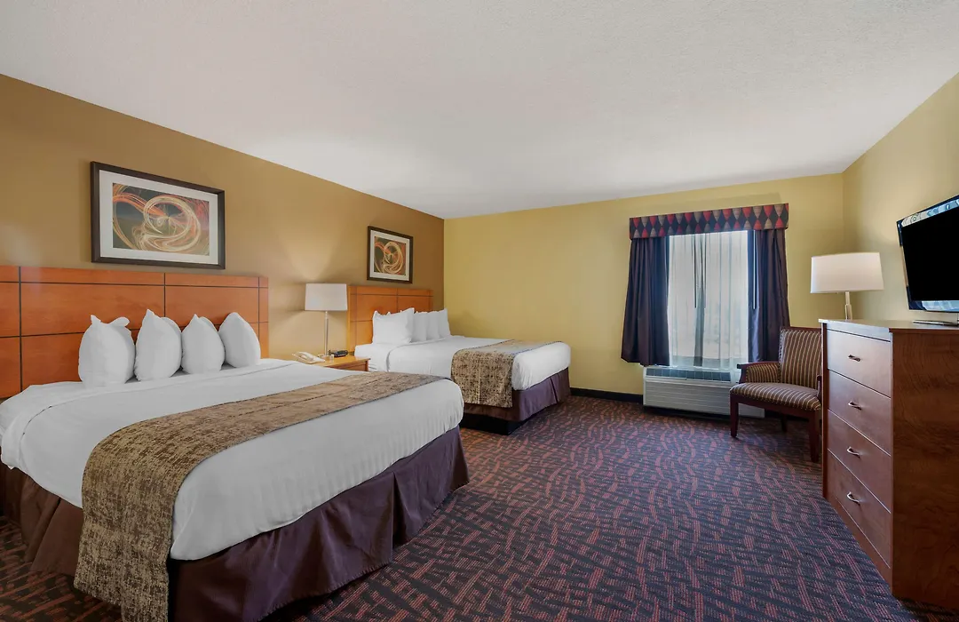 Best Western Louisville East Inn & Suites-1