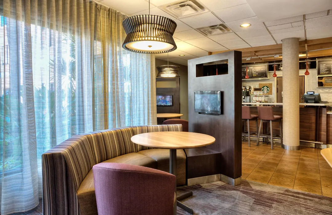Courtyard By Marriott Mcallen-1