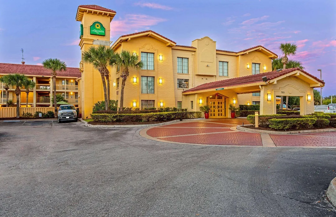 La Quinta Inn By Wyndham Orlando Airport West-1