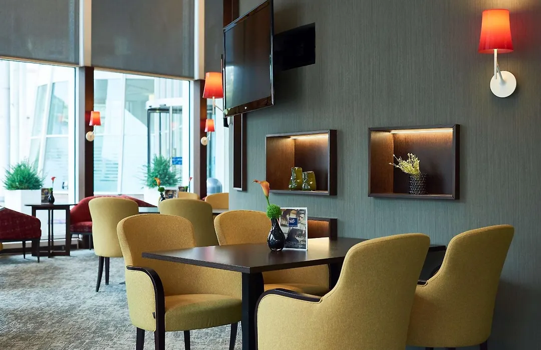 Dorint Kongresshotel Mannheim-1