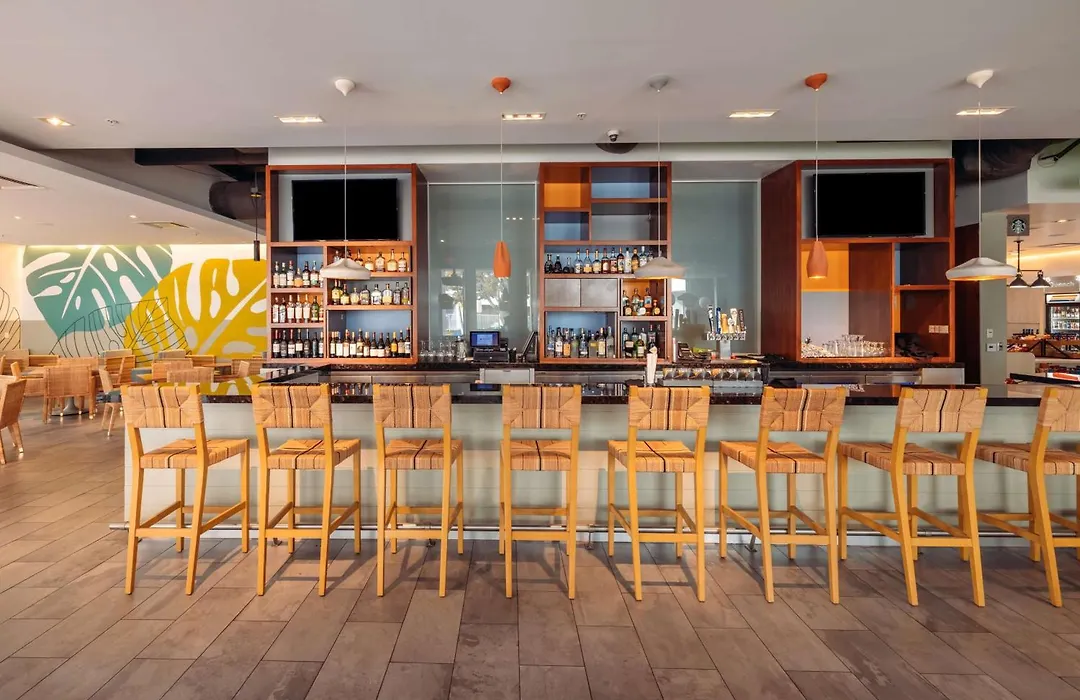 Hotel Mdr Marina Del Rey- A Doubletree By Hilton-1