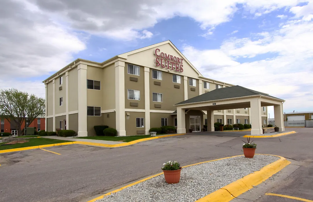Comfort Suites Lincoln North-1