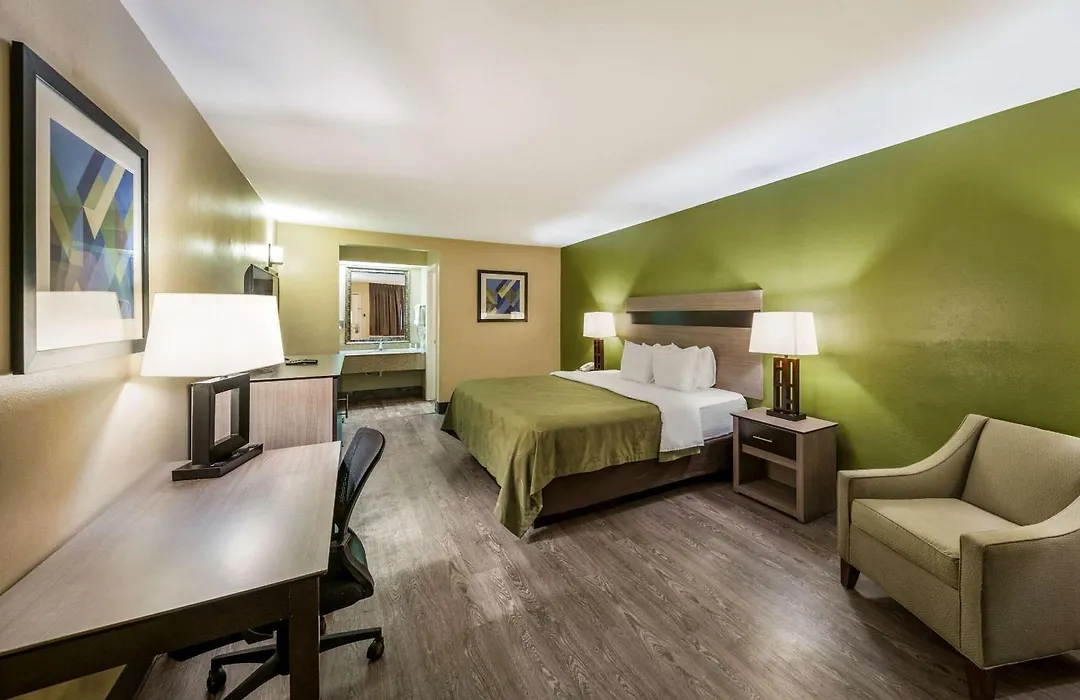 Quality Inn & Suites Garland - East Dallas-1