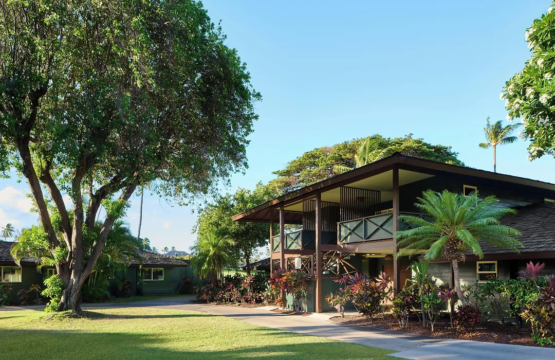 Royal Lahaina Resort & Bungalows-1