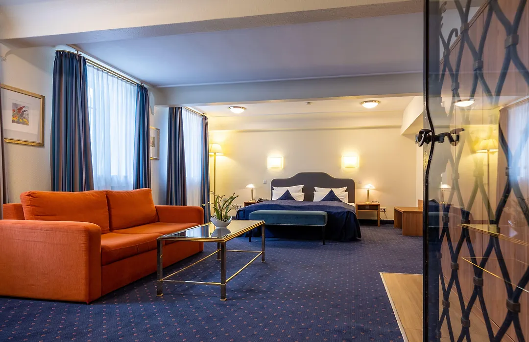 Trip Inn Hotel Uebachs-1
