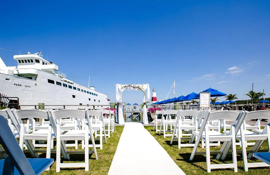 Danfords Hotel & Marina-1
