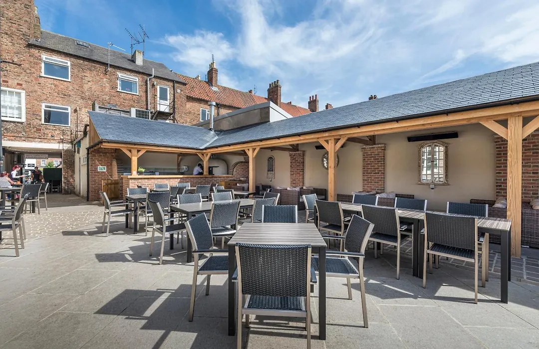 The Golden Fleece Hotel, Thirsk, North Yorkshire - The Coaching Inn Group-1