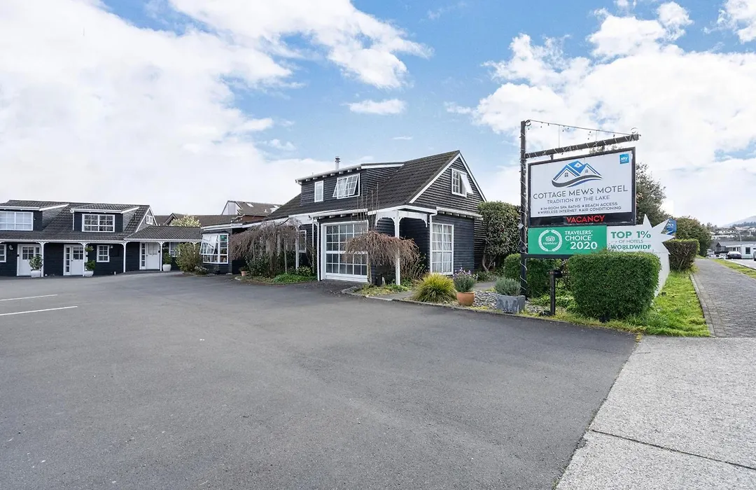 Cottage Mews Motel-1