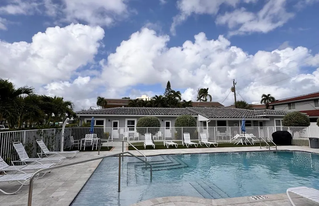 Coral Key Inn-1