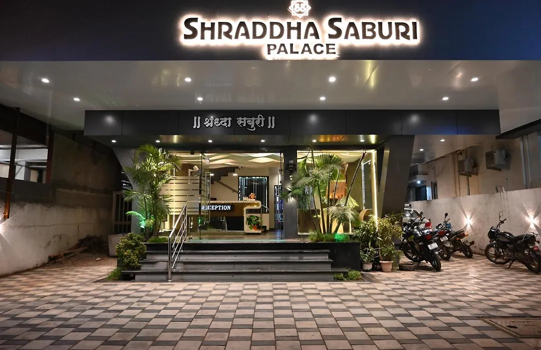 Hotel Shradha Saburi Palace-1