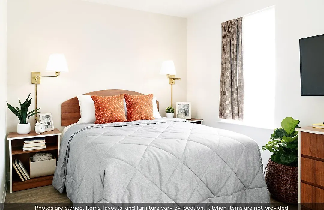 Intown Suites Extended Stay Tuscaloosa, Al-1