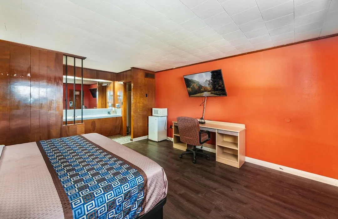 Budget Inn Pulaski-1