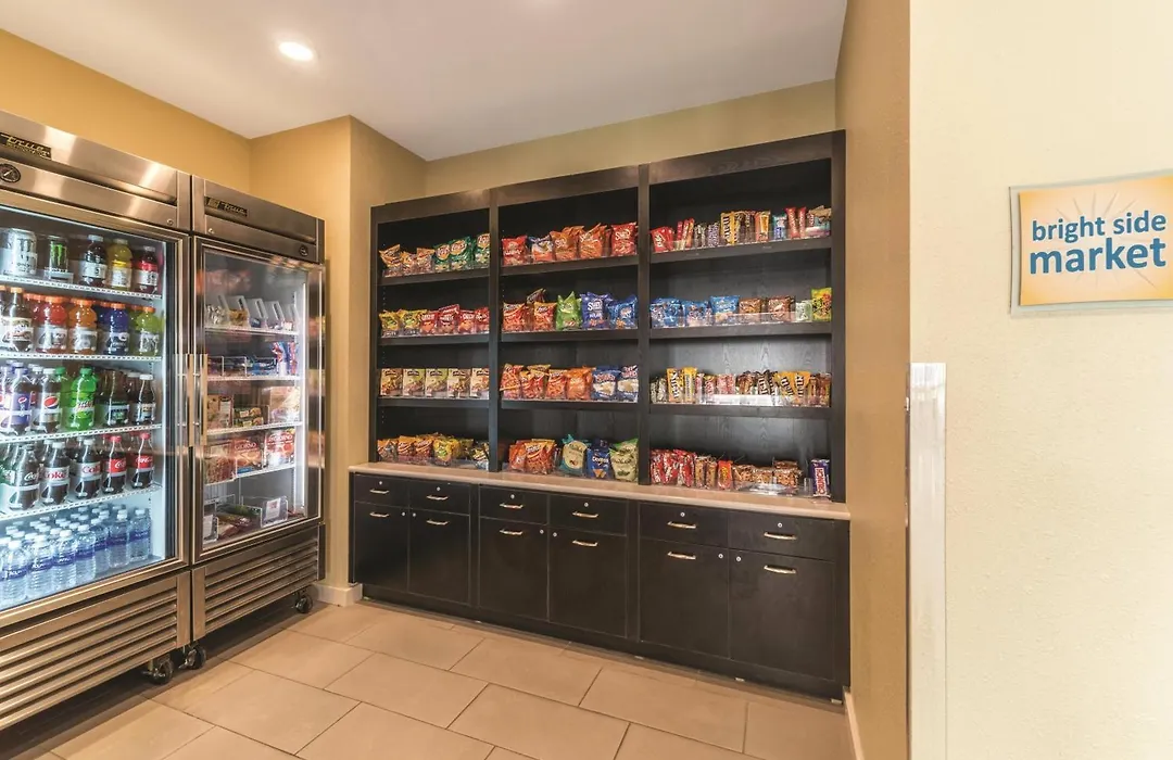 La Quinta By Wyndham Collinsville - St. Louis-1