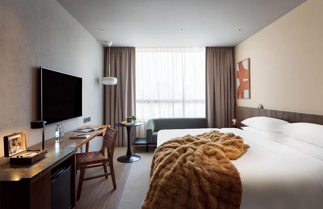 Hyatt - Episode Daan Taipei, Jdv By Hyatt-1