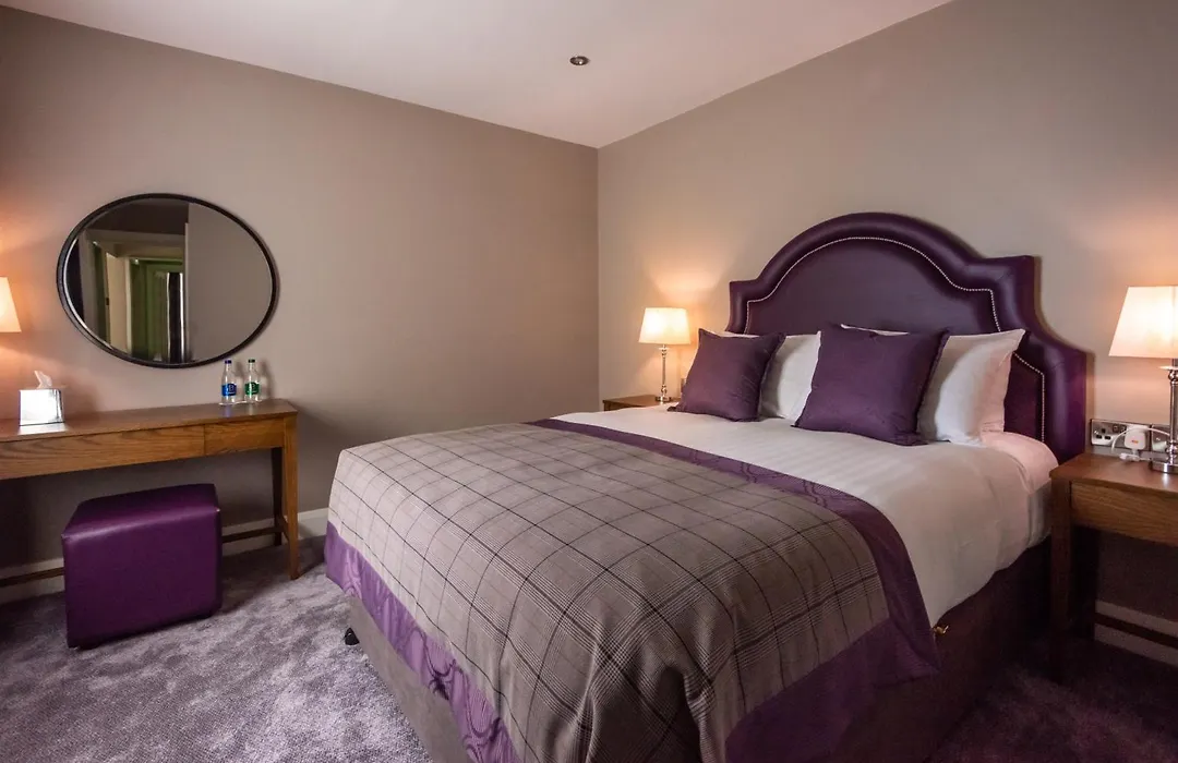 Bishop'S Gate Hotel-1