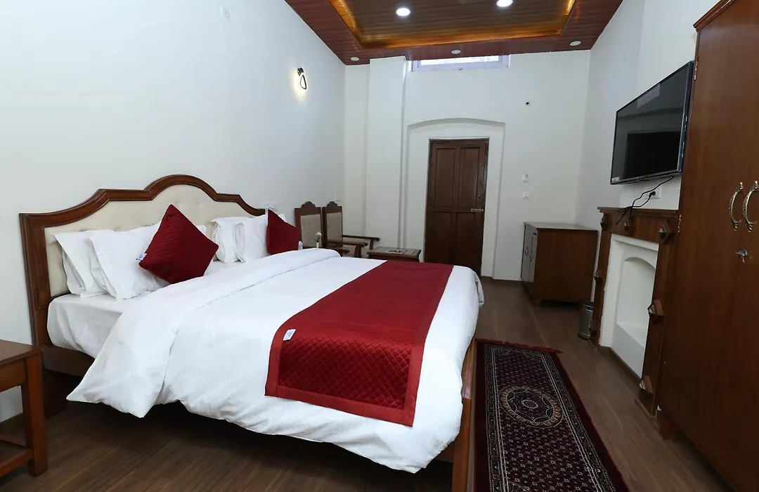 Kstdc Hotel Mayura Sudarshan ,Ooty-1