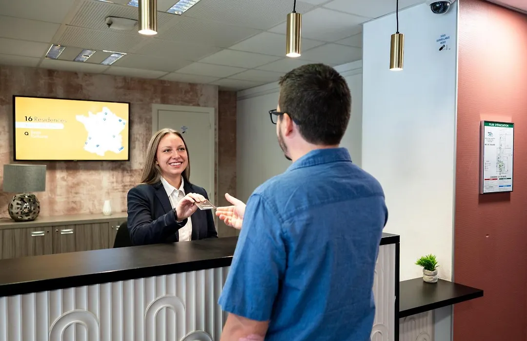 Nemea Appart Hotel Quai Victor Tours Centre-1