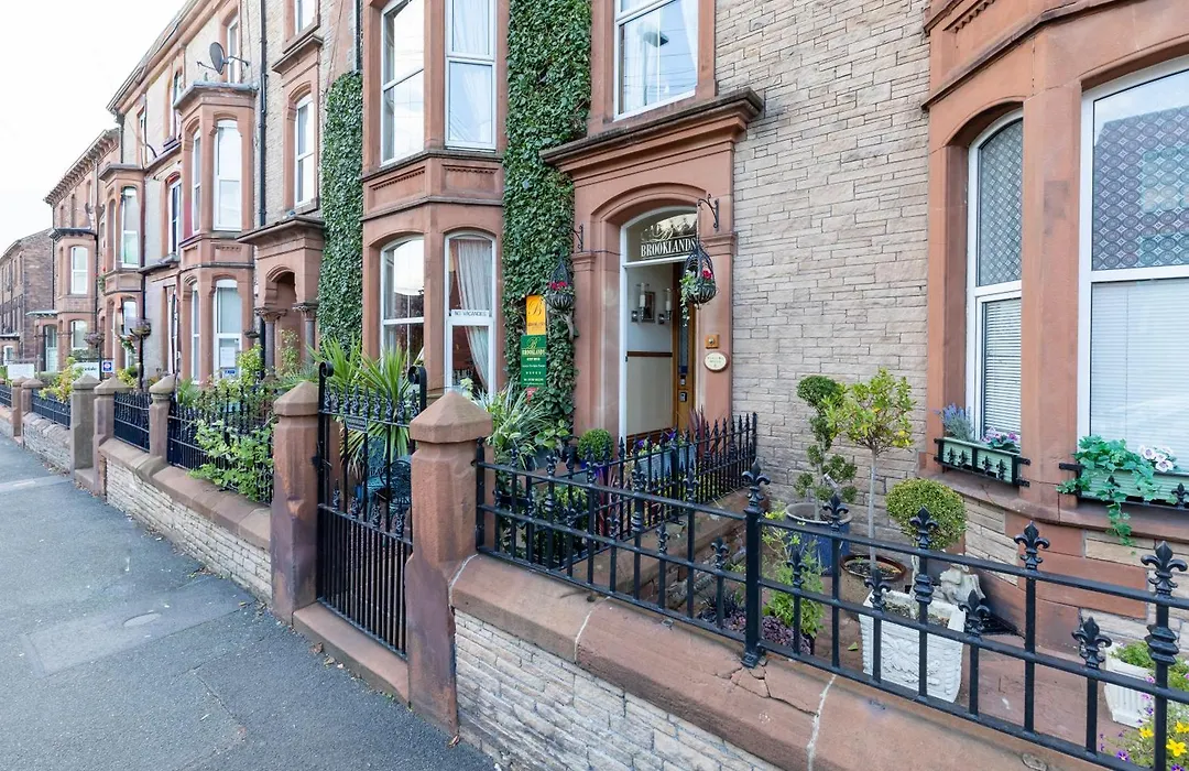 Brooklands 5 Star Guest House-1