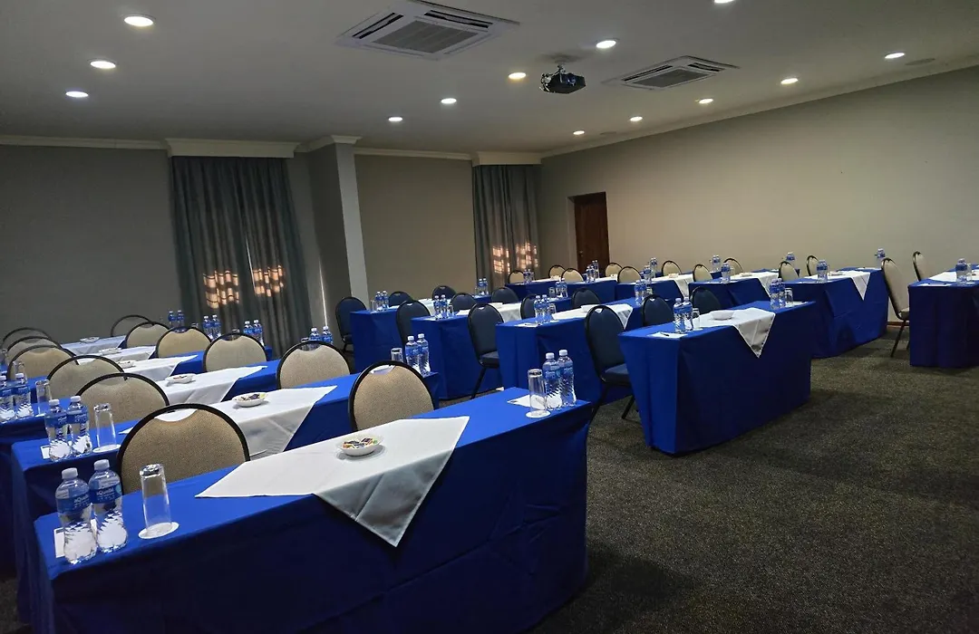 Protea Hotel By Marriott Harrismith Montrose-1