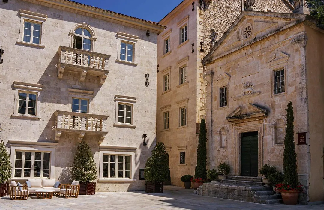 Heritage Grand Perast-1