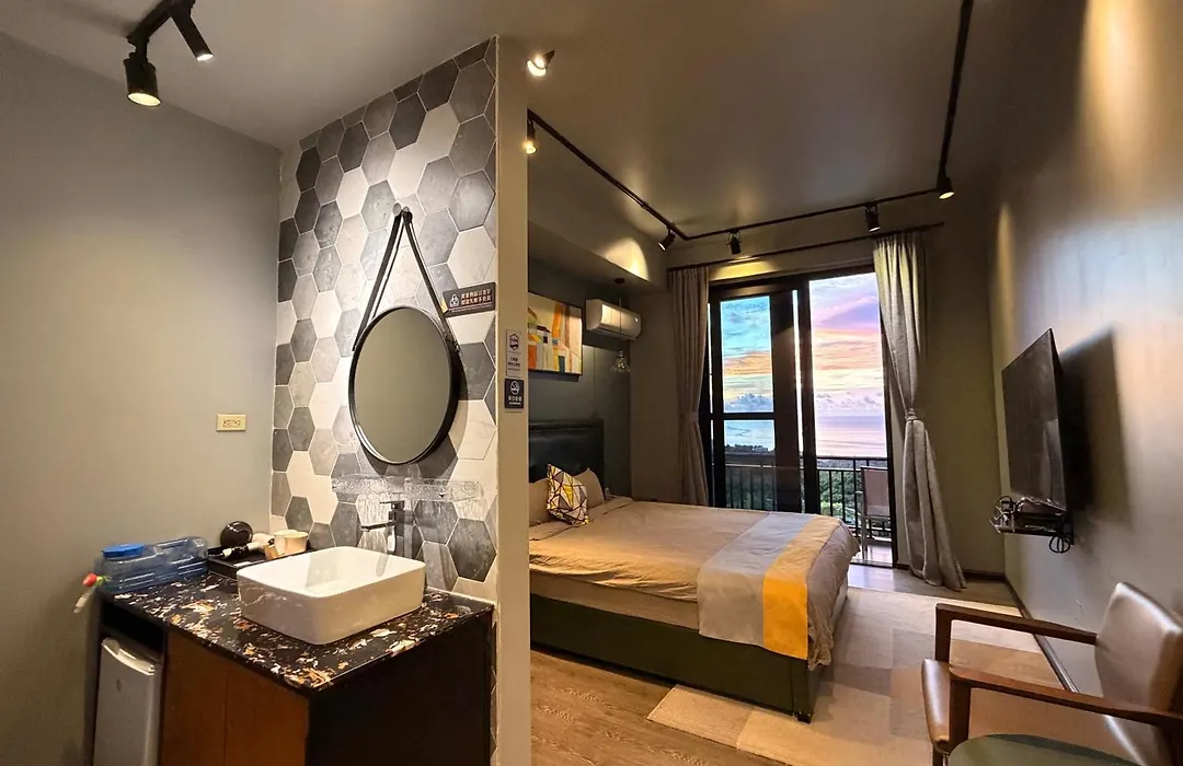 Saipan Skyline Designers Hotel-1