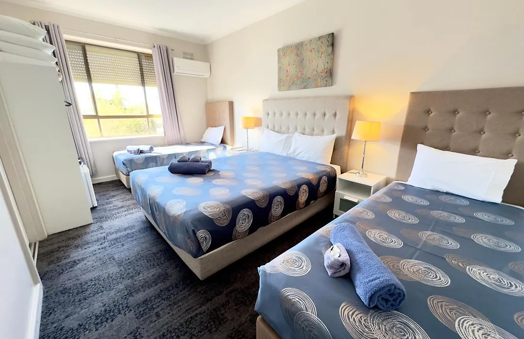 Tailem Bend Riverside Hotel-1