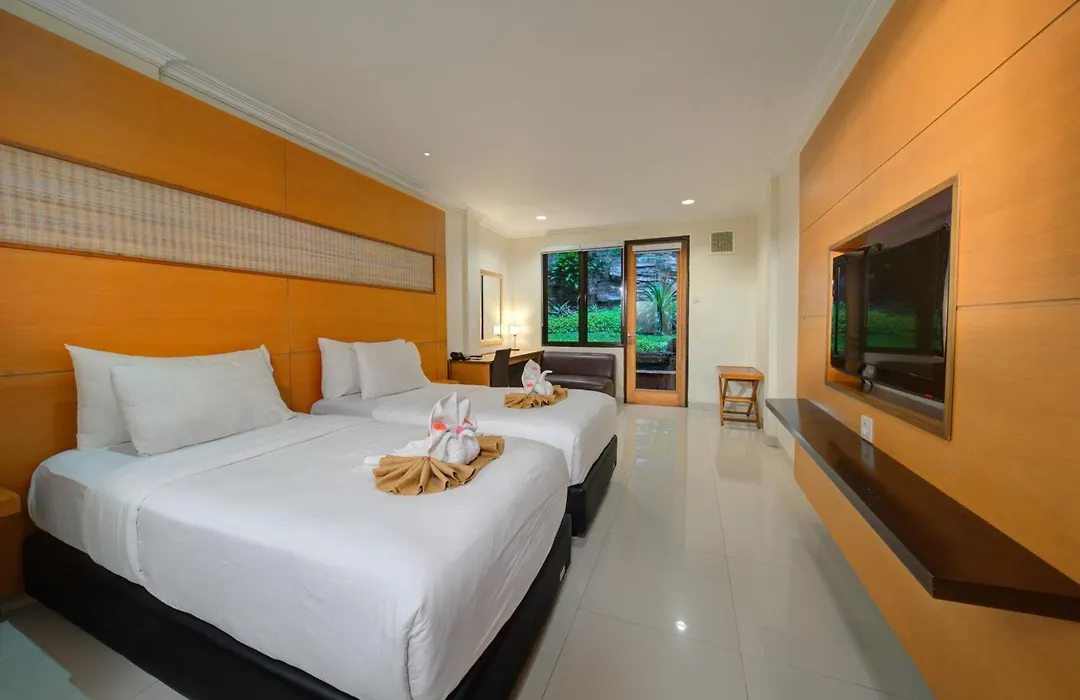 Safari Resort-1