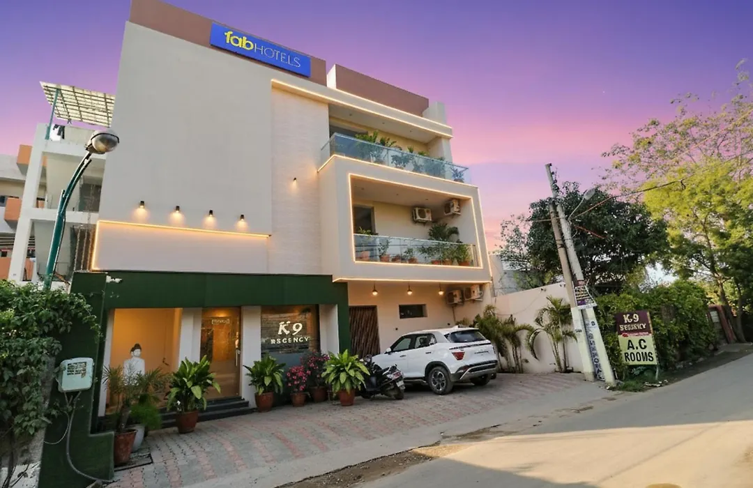 Fabhotel K9 Regency I-1