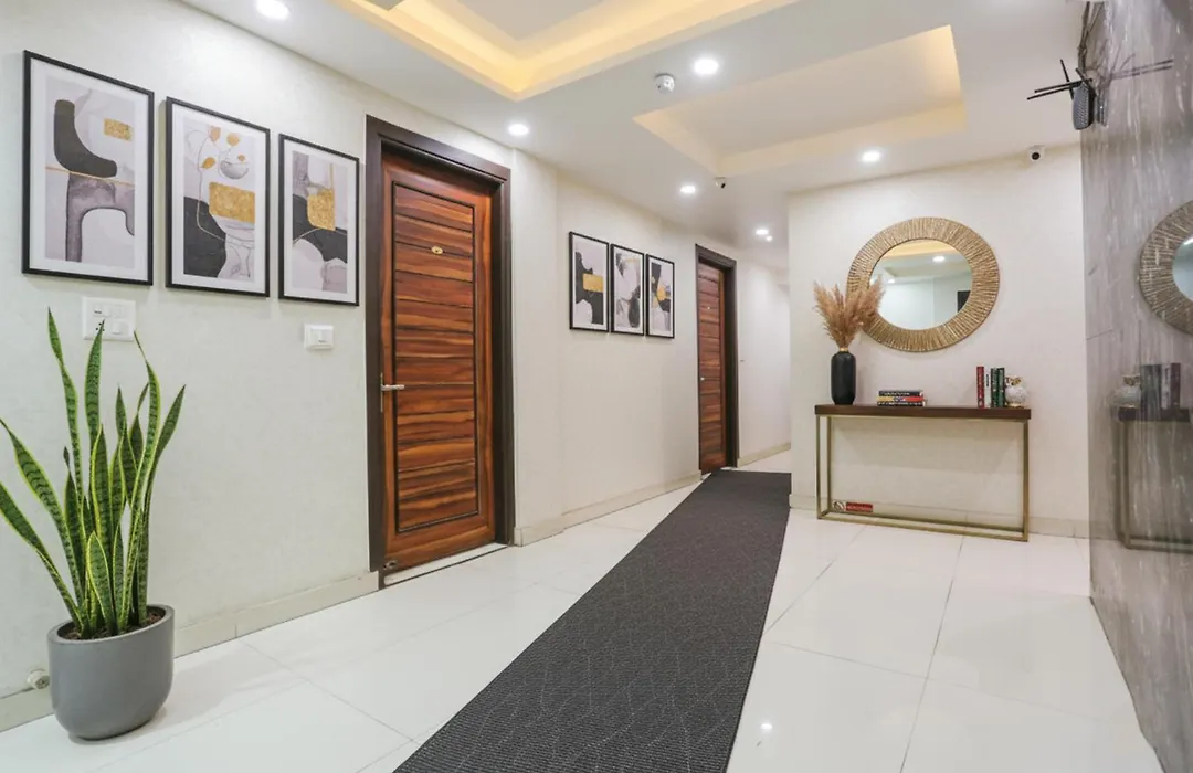 Fabhotel Gold Inn - Janakpuri-1