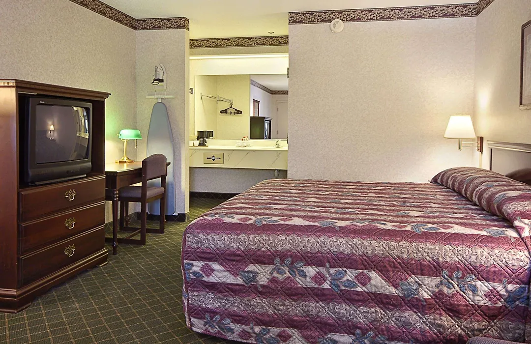 Super 8 By Wyndham Ruther Glen Kings Dominion Area-1
