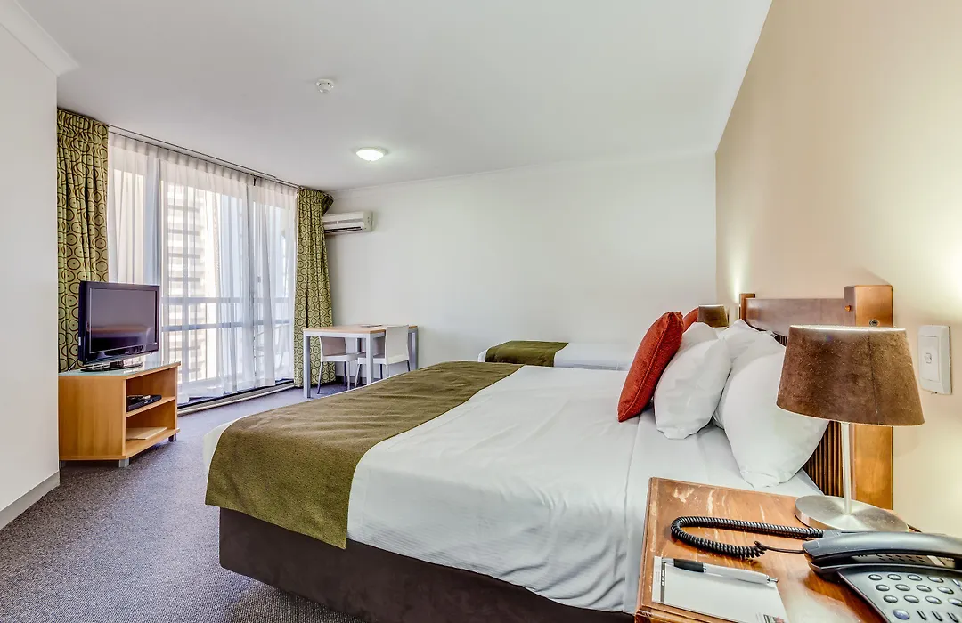 Hillcrest Apartment Hotel-1