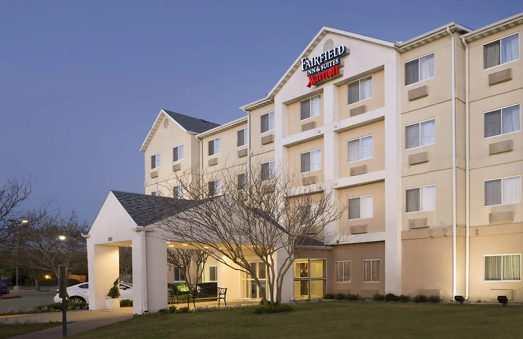 Fairfield Inn & Suites Fort Worth University Drive-1