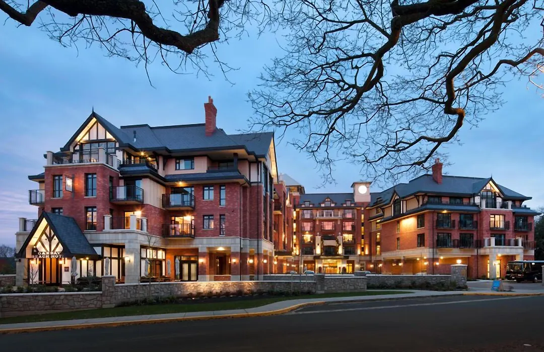 Oak Bay Beach Hotel (Adults Only)-1