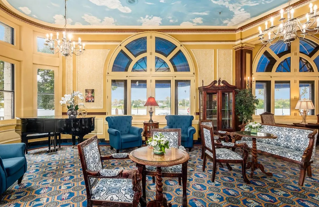 Lafayette Hotel Marietta-1