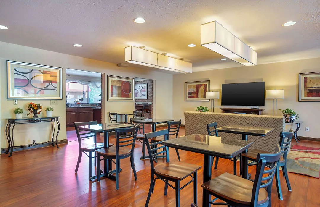 Best Western Auburn/Opelika Inn-1