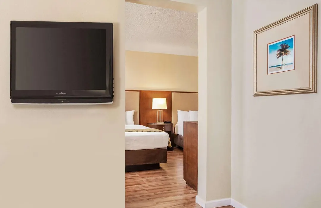 Belmont Inn & Suites-1