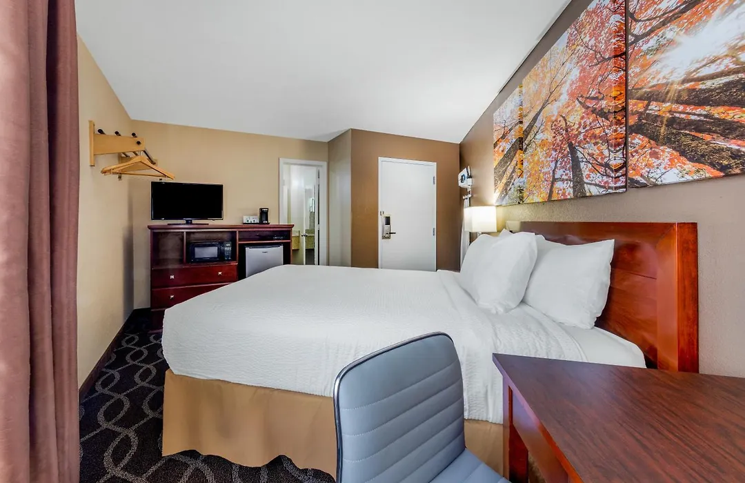 Days Inn By Wyndham St. Robert Waynesville/Ft. Leonard Wood-1