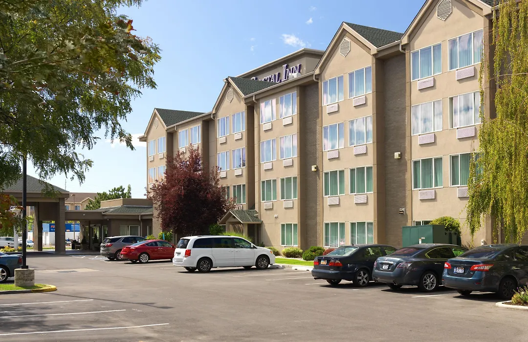 Crystal Inn Hotel & Suites - Salt Lake City-1