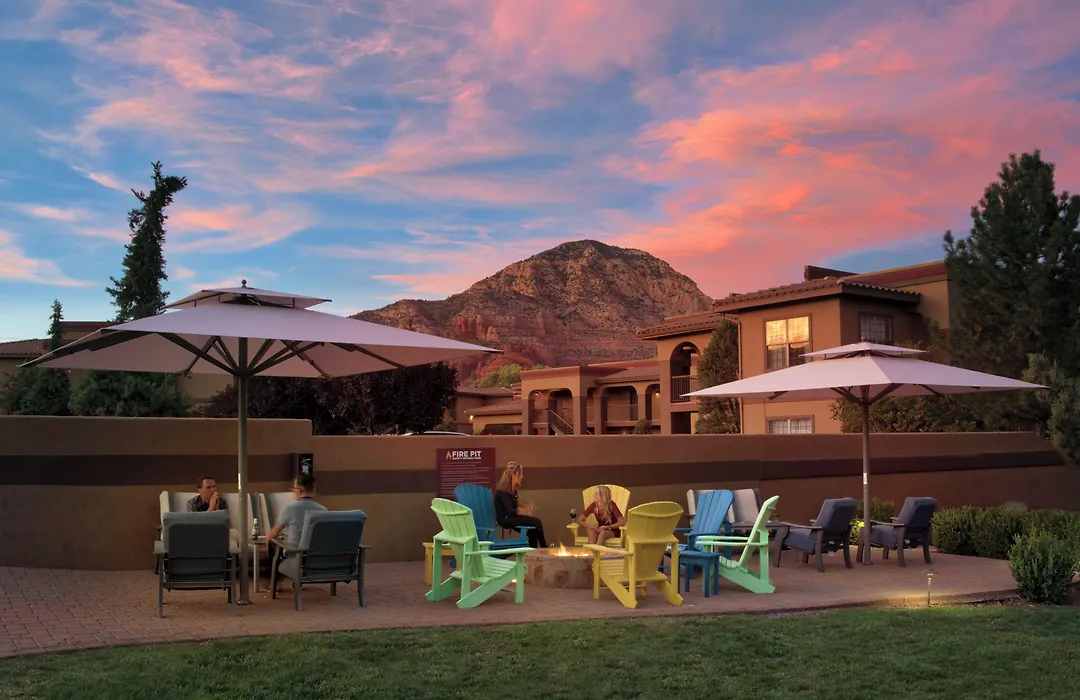Mountain Modern Sedona, Tapestry Collection By Hilton-1