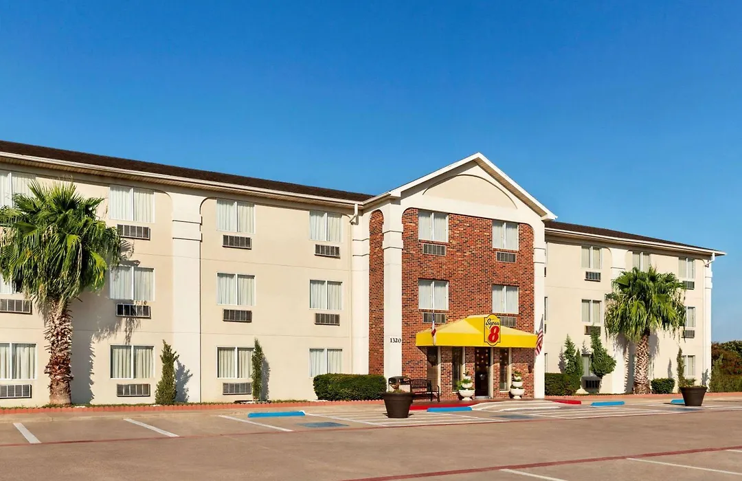 Super 8 By Wyndham Waco University Area-1