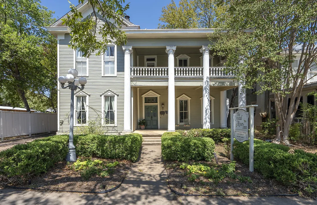 The Crystal River Inn-1