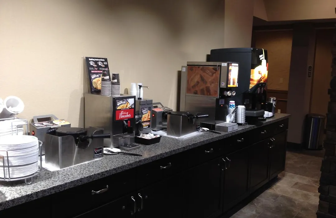 Boarders Inn & Suites By Cobblestone Hotels - Grand Island-1