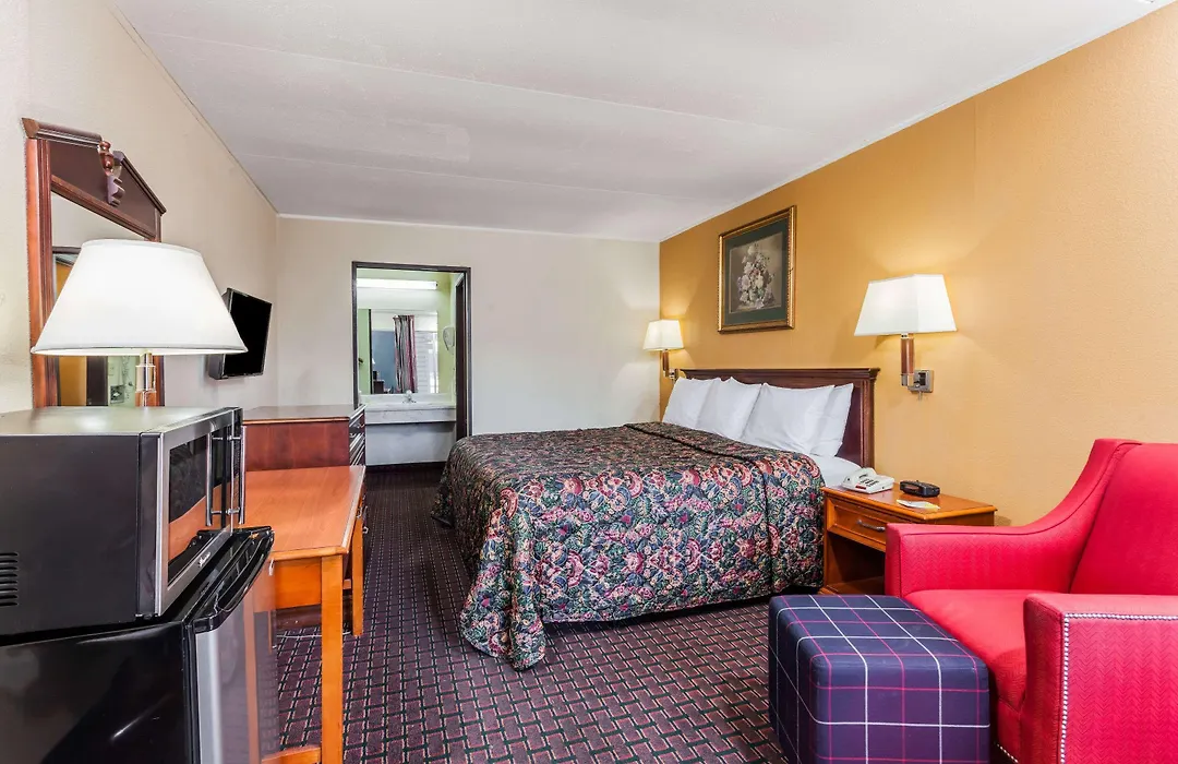Days Inn Seymour-1