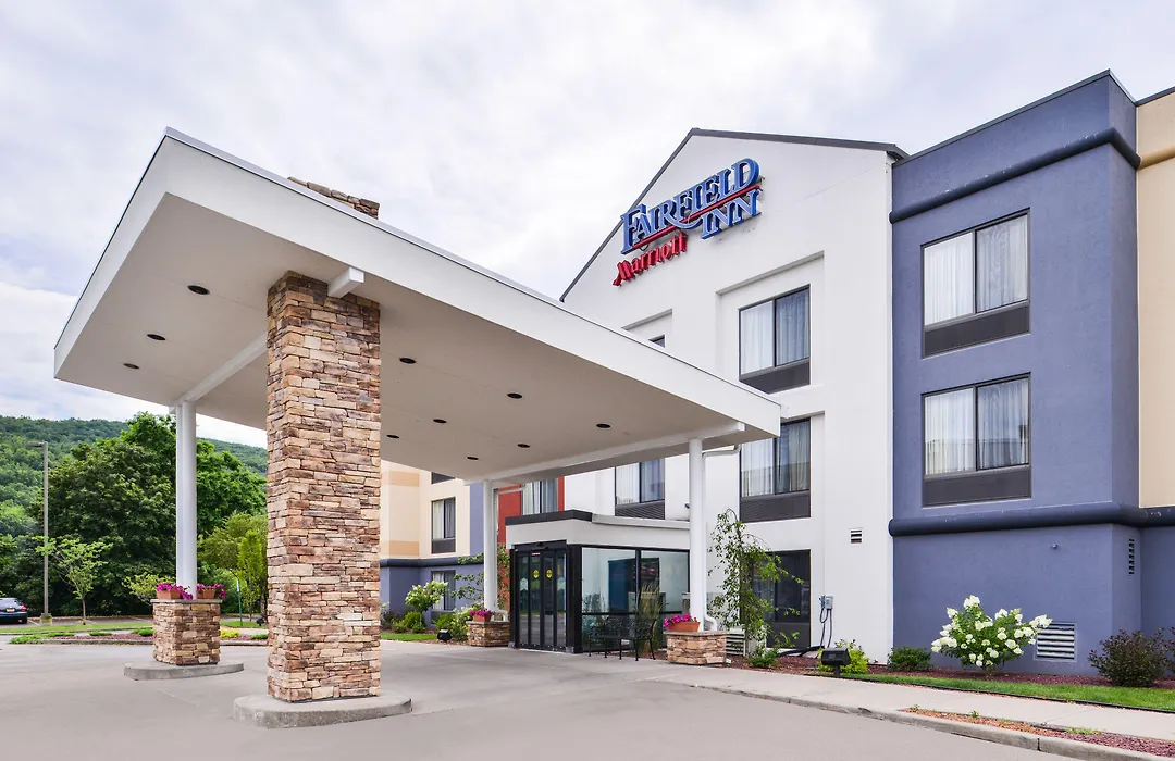 Fairfield Inn Corning Riverside-1