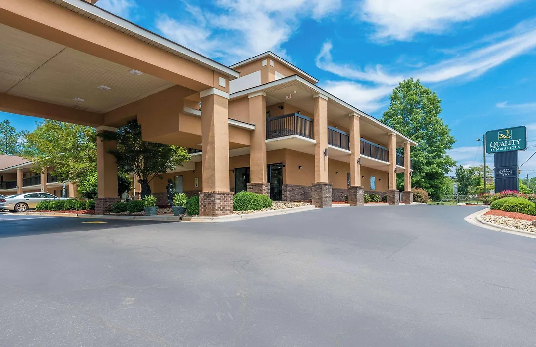 Quality Inn & Suites Rockingham-1