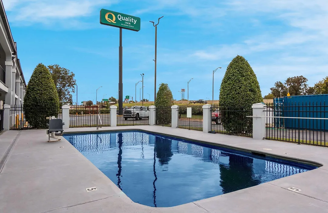 Quality Inn Near Casinos And Convention Center-1